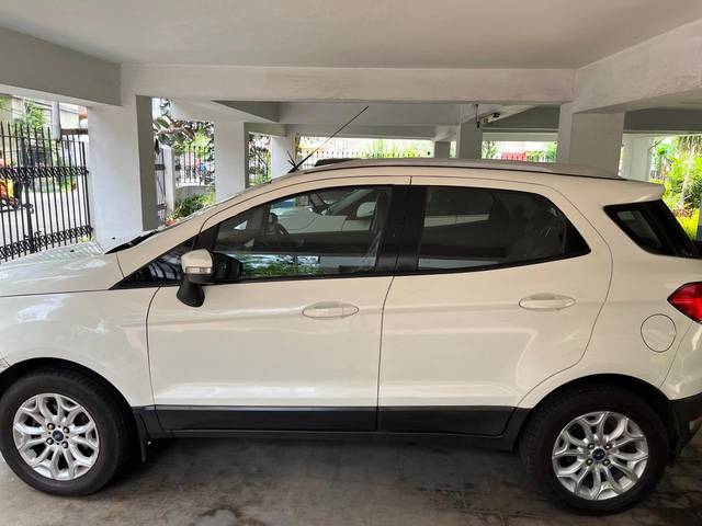 https://images10.gaadi.com/usedcar_image/4551985/original/9aea3529-0e9c-4ecd-a0f2-d2a91447f44c.jpg?imwidth=6401