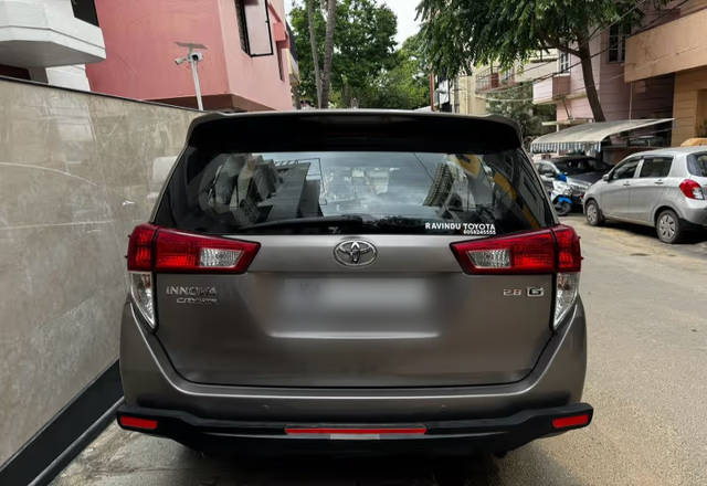 https://images10.gaadi.com/usedcar_image/4552017/original/5f3cd435-f260-4800-a6a7-47e70c7d7e53.?imwidth=6400