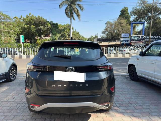 https://images10.gaadi.com/usedcar_image/4552043/original/processed_a3a6f87ea50e7c44a0529514bf7fa728.jpg?imwidth=6401