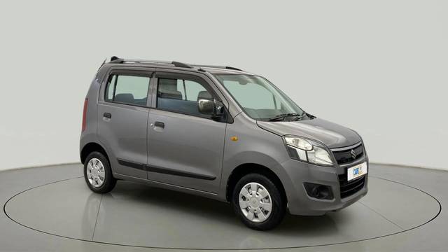 https://images10.gaadi.com/usedcar_image/4552084/original/a2ff2bc3df248a6d1d03c46a765ba571.jpg?imwidth=6400