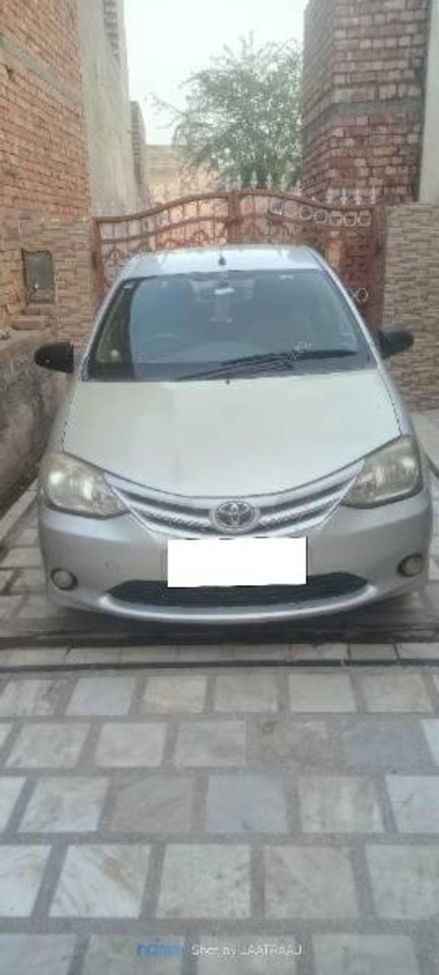 https://images10.gaadi.com/usedcar_image/4552137/original/processed_fc349362-2bc3-4647-9fcf-94f9473a3606.jpg?imwidth=6400