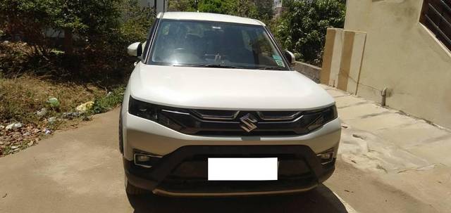 https://images10.gaadi.com/usedcar_image/4552154/original/processed_7f697c4a-b2e4-4ba2-b565-222284099149.jpg?imwidth=6402