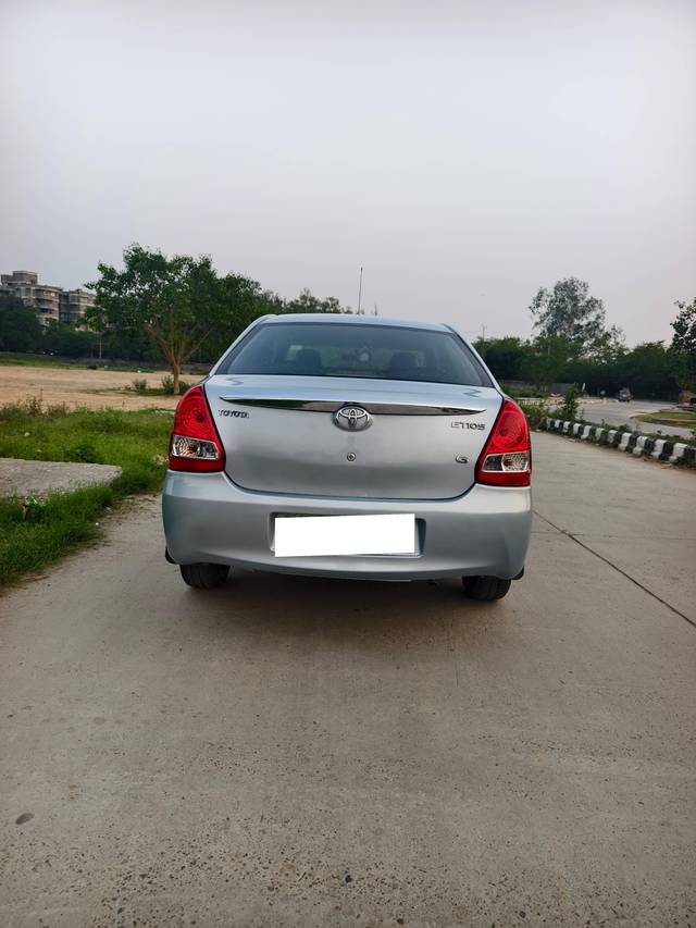 https://images10.gaadi.com/usedcar_image/4552163/original/processed_21e4b5e5a1435717c3b493b142c69e50.jpg?imwidth=6401