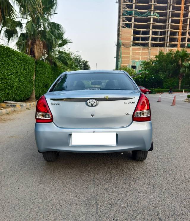 https://images10.gaadi.com/usedcar_image/4552168/original/processed_7a58750bcb3240acc6251c8de119b58d.jpg?imwidth=6401