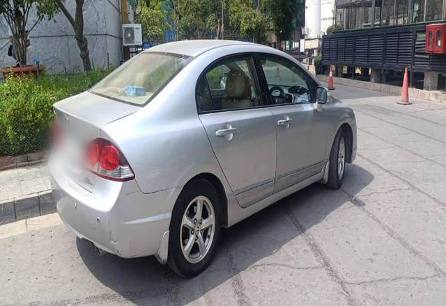 https://images10.gaadi.com/usedcar_image/4552183/original/2932d12e-7892-4827-9cec-21c7f62d147f.?imwidth=6401