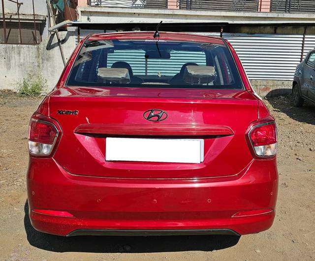 https://images10.gaadi.com/usedcar_image/4552241/original/processed_9f000ddacdc46ec0fc4a72e41e8bd345.jpg?imwidth=6401