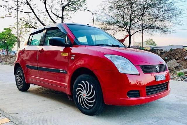 https://images10.gaadi.com/usedcar_image/4552263/original/processed_8e80df79-3e44-4a55-800d-3c417f46b112.jpg?imwidth=6402