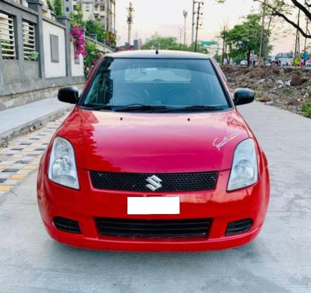 https://images10.gaadi.com/usedcar_image/4552263/original/processed_b0cebb20-e9bf-4ef2-bb0b-6cf31b2abd4a.jpg?imwidth=6400
