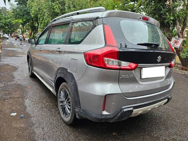 https://images10.gaadi.com/usedcar_image/4552306/original/processed_7a46dde38433ebaa653e7cdd044a58de.jpg?imwidth=6402