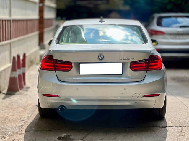 https://images10.gaadi.com/usedcar_image/4552318/original/processed_95a20823-f0a3-4a06-9799-022acd92a038.jpg?imwidth=6401