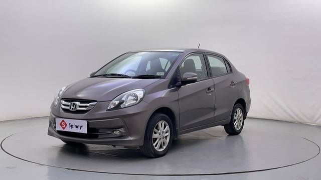 https://images10.gaadi.com/usedcar_image/4552378/original/40b0794d24852b2654d5dd4fff803b07.JPG?imwidth=6400