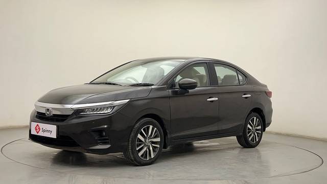 https://images10.gaadi.com/usedcar_image/4552449/original/0f9f67546de1afcc958eaad936f426be.JPG?imwidth=6400