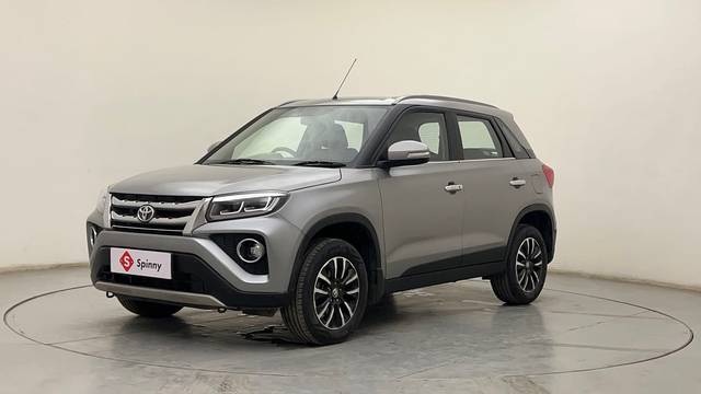 https://images10.gaadi.com/usedcar_image/4552451/original/5092ed4a86f2ec7e000a7938855227d7.JPG?imwidth=6400