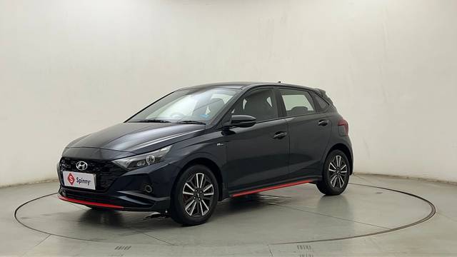 https://images10.gaadi.com/usedcar_image/4552500/original/cf7803e6245c4a64aa2678ec6294cc95.JPG?imwidth=6400