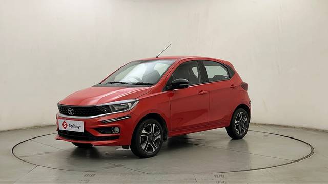 https://images10.gaadi.com/usedcar_image/4552504/original/fcf6573b4602ddb4de95ac069cb26409.JPG?imwidth=6400