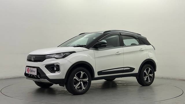 https://images10.gaadi.com/usedcar_image/4552568/original/35865df4f588475f9acb5e135cec9575.JPG?imwidth=6400