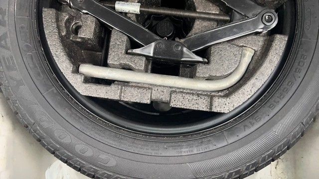 Second-hand 2017 Skoda Superb Style 2.0 TDI AT for sale in Kolkata-21