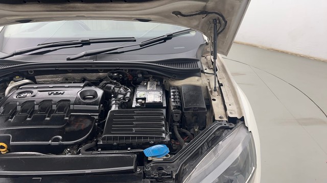 Second-hand 2017 Skoda Superb Style 2.0 TDI AT for sale in Kolkata-29