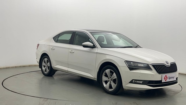 Second-hand 2017 Skoda Superb Style 2.0 TDI AT for sale in Kolkata-1