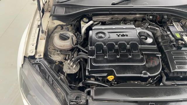 Second-hand 2017 Skoda Superb Style 2.0 TDI AT for sale in Kolkata-38