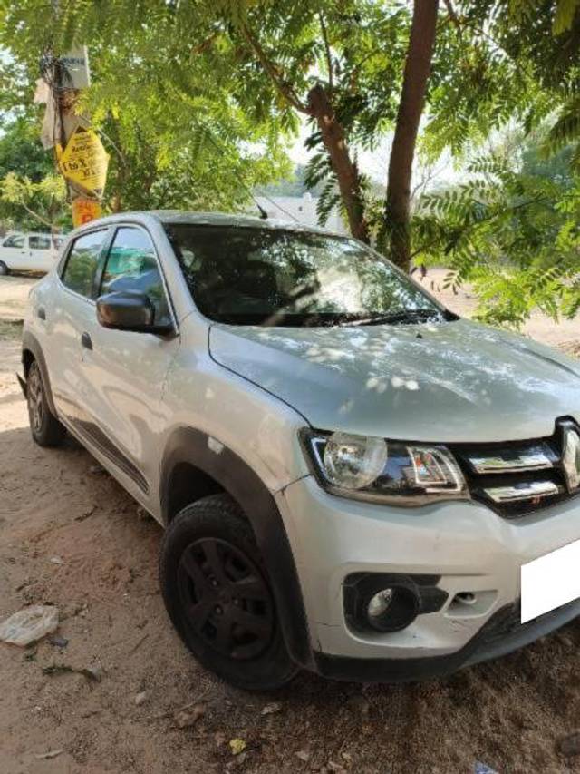 https://images10.gaadi.com/usedcar_image/4552650/original/processed_8b35c8d0-1a37-49e2-b7c3-586d1805d274.jpg?imwidth=6400