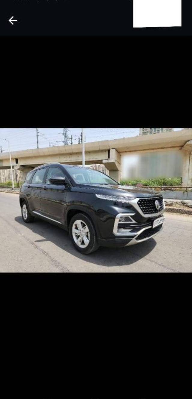 https://images10.gaadi.com/usedcar_image/4552666/original/processed_7eaefd4d677f14d71424328eab75e400.jpg?imwidth=6401