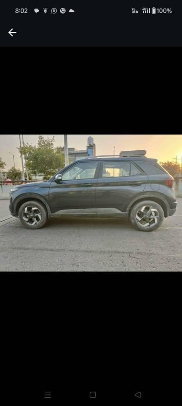 https://images10.gaadi.com/usedcar_image/4552672/original/processed_51df0b051a78098526126b7cae342db5.jpg?imwidth=6402