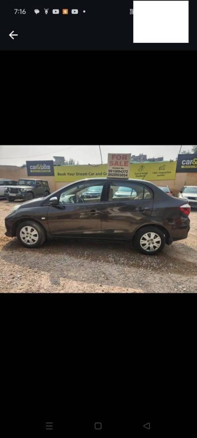 https://images10.gaadi.com/usedcar_image/4552685/original/processed_df3610f879b3395472b868548a3904f5.jpg?imwidth=6401
