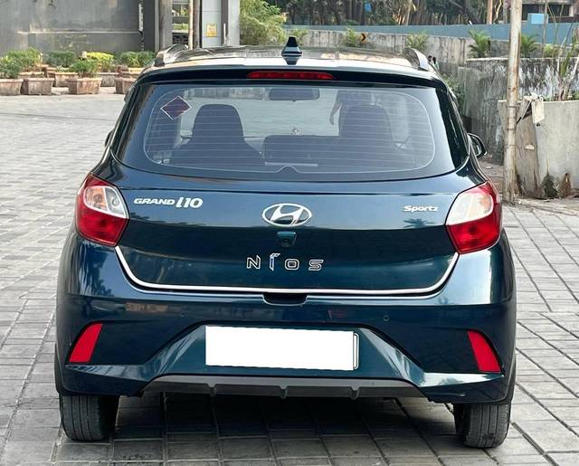 https://images10.gaadi.com/usedcar_image/4552735/original/processed_6a96e676d857485ec09a57e20de6d10e.jpeg?imwidth=6401