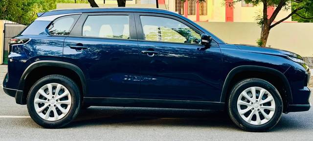 https://images10.gaadi.com/usedcar_image/4552757/original/processed_bff759d8f916c7d7ee93b6813455ee3a.jpg?imwidth=6401