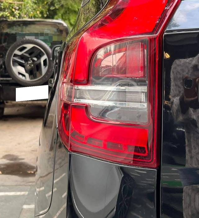 https://images10.gaadi.com/usedcar_image/4552761/original/processed_120e59e2fce02b95c04791c4a9c5e69a.jpg?imwidth=6401