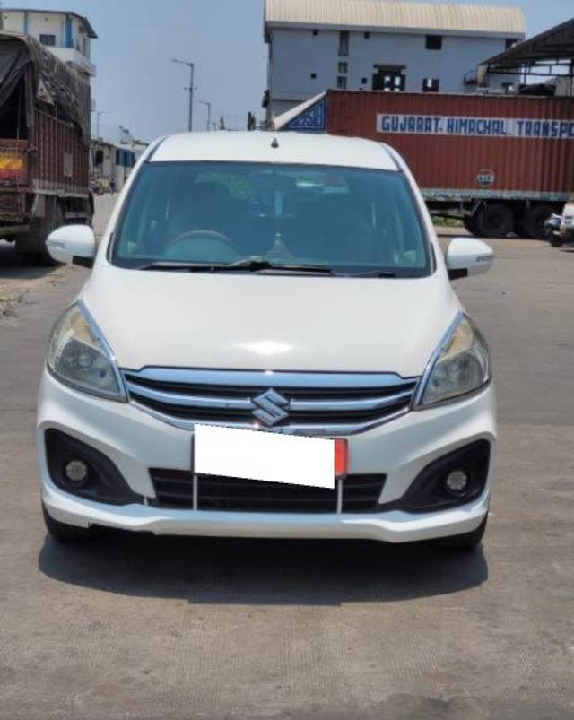 https://images10.gaadi.com/usedcar_image/4552854/original/processed_788400ff-c92a-4d6e-92c0-3295eebb7c78.jpg?imwidth=6400