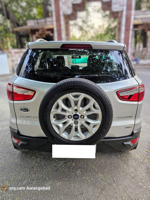 https://images10.gaadi.com/usedcar_image/4552869/original/processed_f3784d2acee115ec7b3bf6c1012128cf.jpg?imwidth=6402