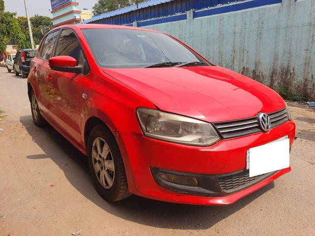 https://images10.gaadi.com/usedcar_image/4552870/original/processed_925d171f4dca3d5f2968ae9a3f6bb5c0.jpg?imwidth=6400