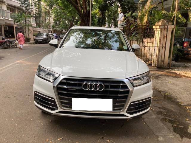 https://images10.gaadi.com/usedcar_image/4552872/original/processed_fe379cec5f318f36b62ad9a4ac43eecc.JPG?imwidth=6402