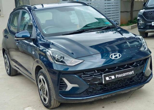 https://images10.gaadi.com/usedcar_image/4552918/original/processed_c9bf17f3b0c6a871d24e1347371502e0.jpeg?imwidth=6400