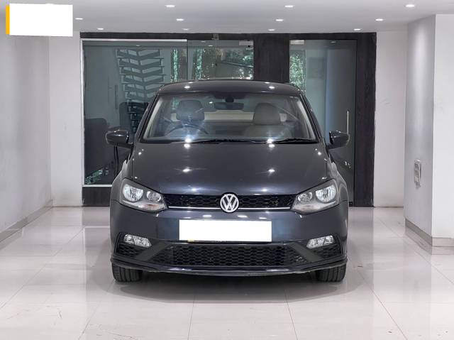 https://images10.gaadi.com/usedcar_image/4552922/original/processed_178d0a88715e3d4abc13f639c2c1368a.jpg?imwidth=6400