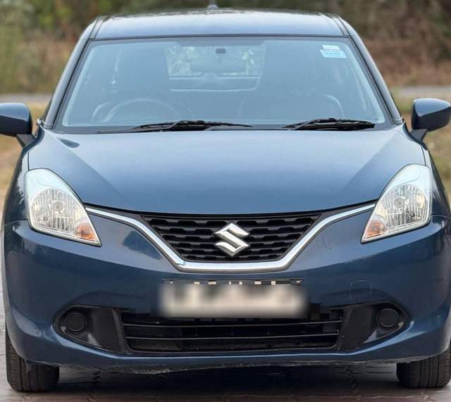 https://images10.gaadi.com/usedcar_image/4552924/original/processed_b4ec0d3957635ce24eb1d49b54ada480.jpg?imwidth=6400