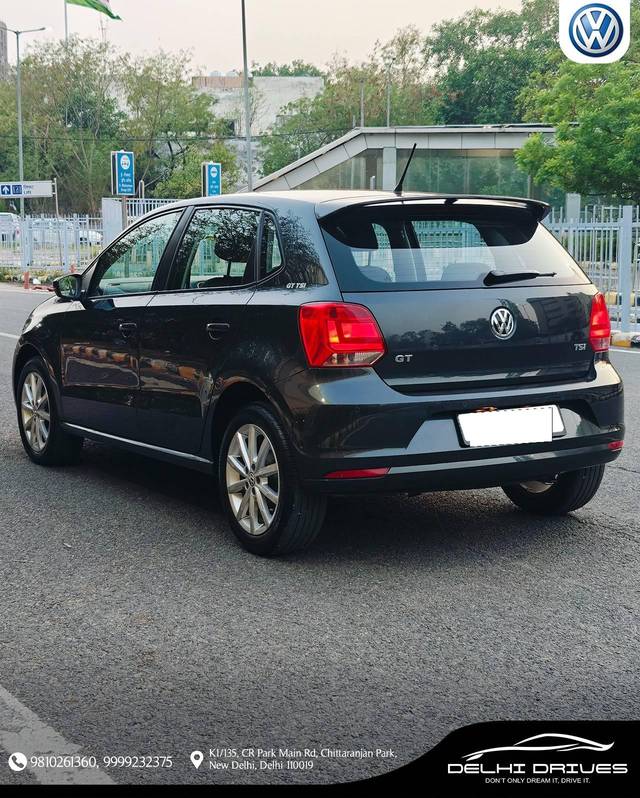 https://images10.gaadi.com/usedcar_image/4552936/original/processed_72bd7f228e0b1aadf7dfe7f5e5492db4.jpeg?imwidth=6401