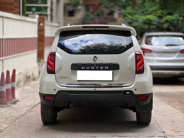 https://images10.gaadi.com/usedcar_image/4552983/original/processed_50cfc124-e96d-405c-92e0-1d024c12c3f6.jpg?imwidth=6401