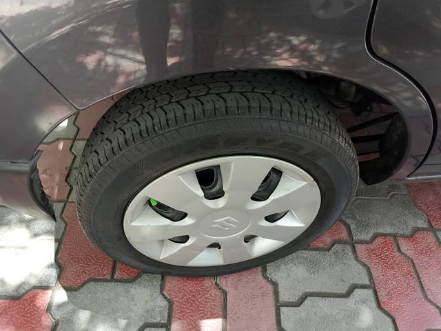 https://images10.gaadi.com/usedcar_image/4553010/original/1f5d4b905c2a81f0311c54d65adebf81.jpg?imwidth=6402