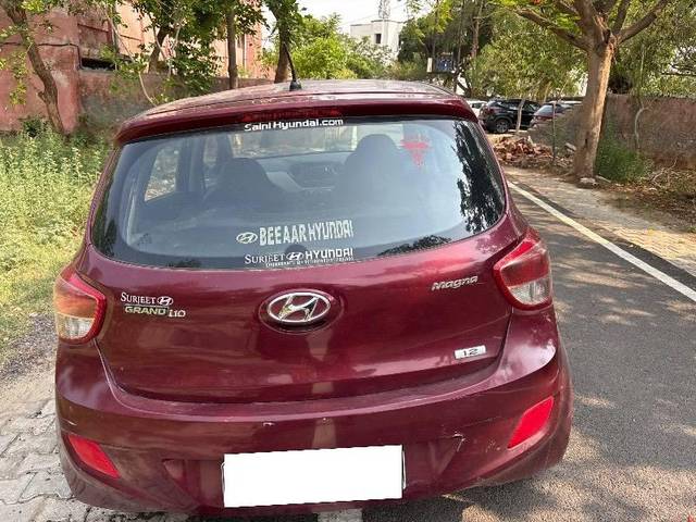https://images10.gaadi.com/usedcar_image/4553023/original/processed_cd4a14ab-179a-49f6-a331-275a6883752a.jpg?imwidth=6400