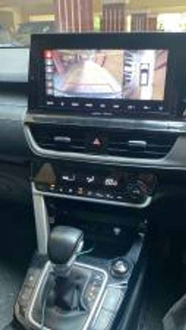 https://images10.gaadi.com/usedcar_image/4553059/original/03670ad9f48ef361d7196c7cdb3cb7ba.jpg?imwidth=6401