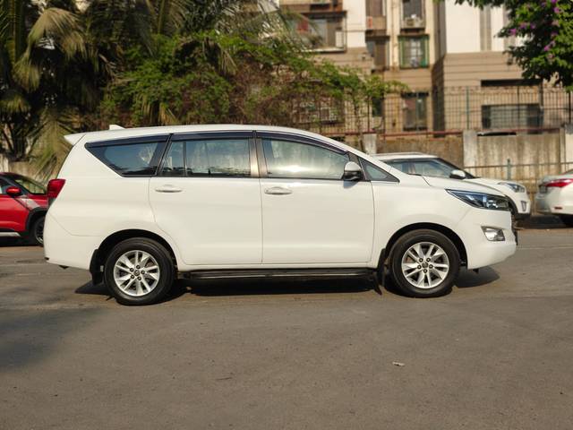 https://images10.gaadi.com/usedcar_image/4553066/original/cd66851f4e15046c0b25a3ae55d636c8.jpg?imwidth=6401