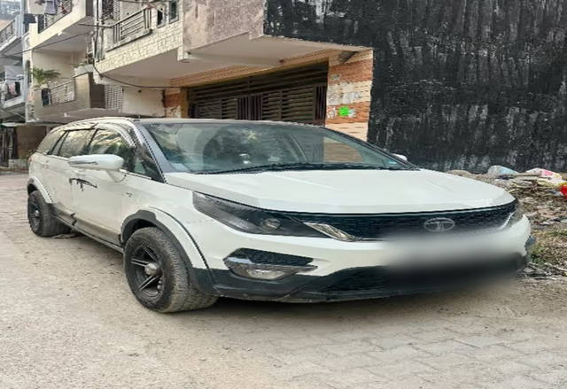 https://images10.gaadi.com/usedcar_image/4553073/original/9af91658-5cc7-4a64-8bbb-fb8c13c85cd7.?imwidth=6400