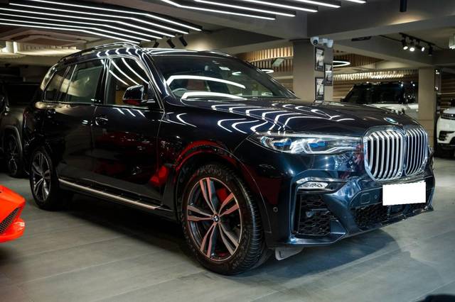 https://images10.gaadi.com/usedcar_image/4553111/original/processed_6bb60dfe6c3011145dc160c17ea3f1ac.jpg?imwidth=6400