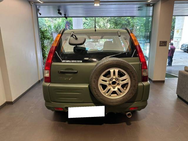 https://images10.gaadi.com/usedcar_image/4553115/original/processed_5c7bc728293b7ed0c05b361c35612d44.jpeg?imwidth=6402