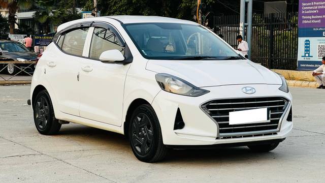 https://images10.gaadi.com/usedcar_image/4553119/original/processed_20d523c5dedf5414b2a38f7b192dafd4.jpg?imwidth=6400