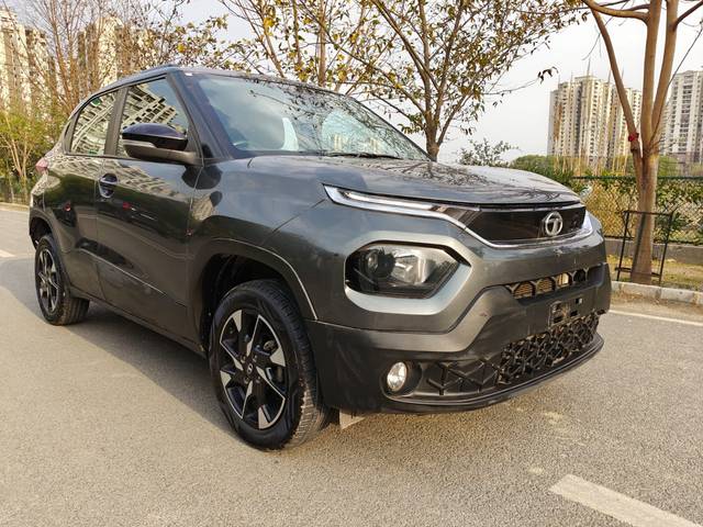 https://images10.gaadi.com/usedcar_image/4553135/original/a0e466fd1ead452e5184eb6669aa0b18.jpg?imwidth=6400