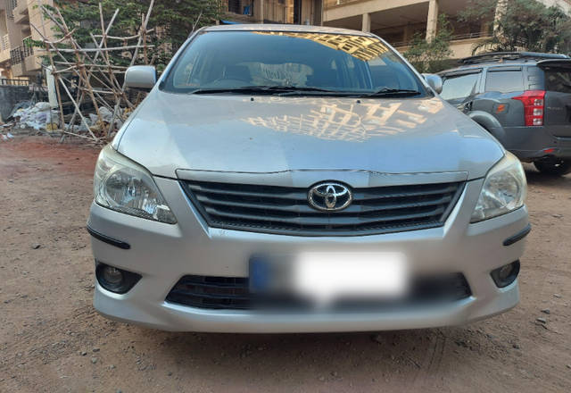 https://images10.gaadi.com/usedcar_image/4553182/original/91bc0d33-56fc-4675-8e65-d5b154625a73.?imwidth=6400